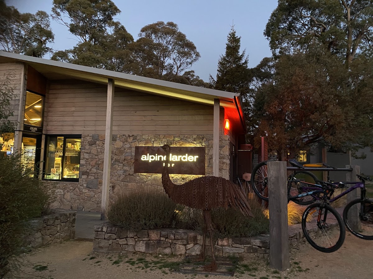 Alpine Larder Cafe