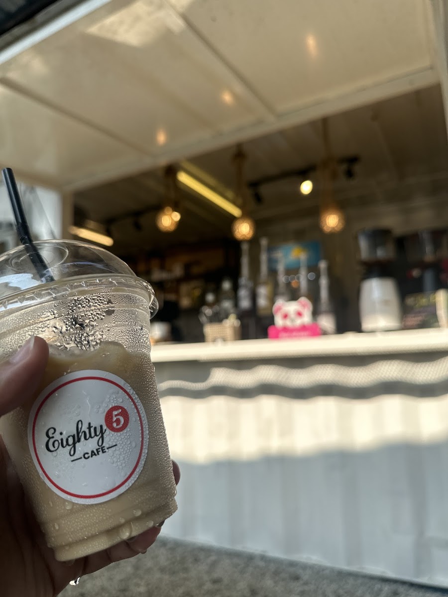 Eighty 5 Cafe