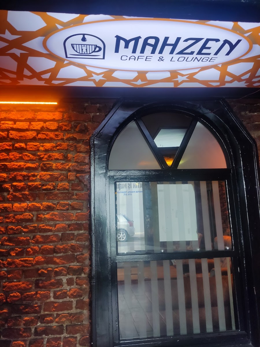 MAHZEN Cafe&Lounge