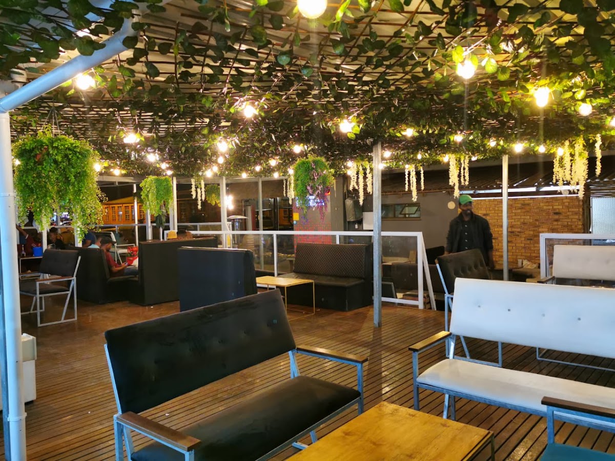 NEIGHBOURHOOD SHISANYAMA & CAR WASH